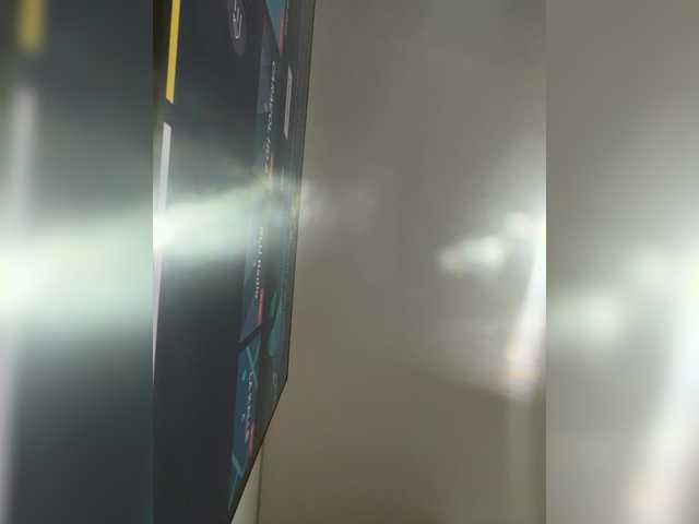EvanShell1 live webcam show