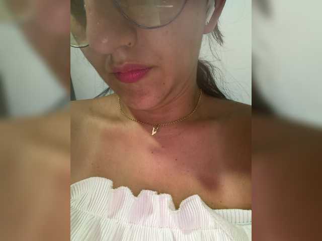 EvanShell1 live cam on BongaCams