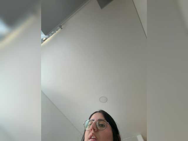 EvanShell1 live webcam show