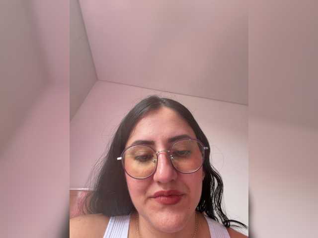 EvanShell1 live cam on BongaCams