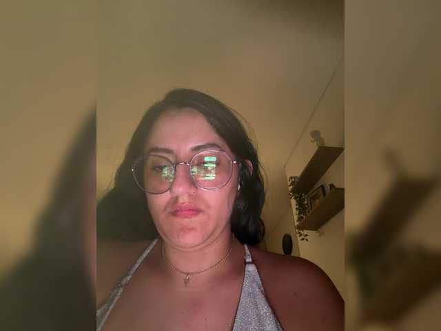 EvanShell1 live cam on BongaCams