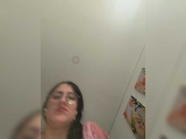 EvanShell1 live cam on BongaCams