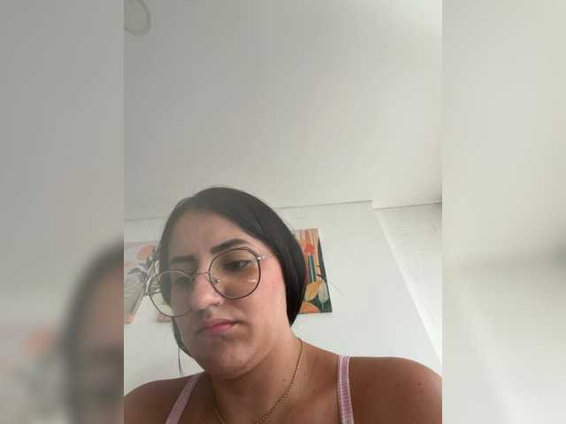 EvanShell1 live cam on BongaCams