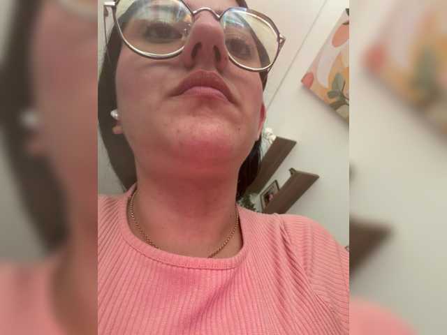 EvanShell1 live cam on BongaCams