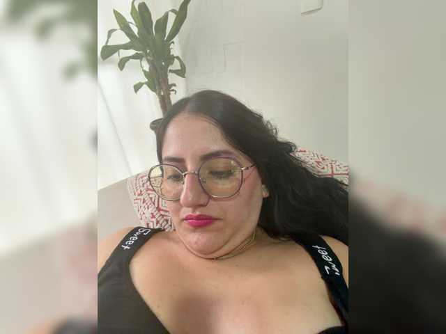 EvanShell1 live cam on BongaCams
