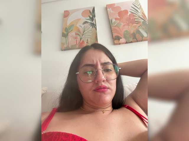 EvanShell1 live cam on BongaCams