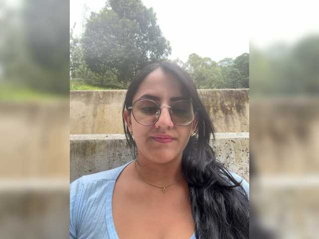 EvanShell1 live cam on BongaCams