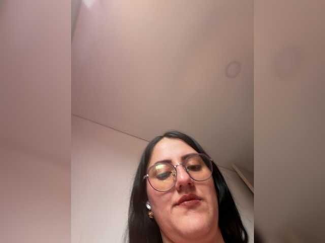 EvanShell1 live cam preview