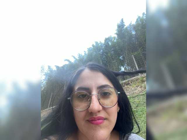 EvanShell1 live cam on BongaCams