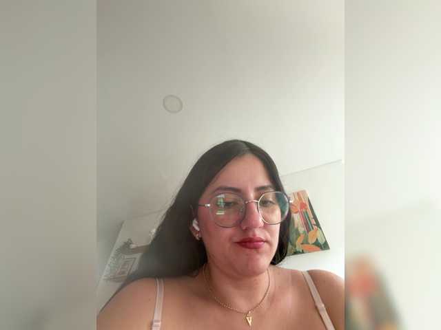 EvanShell1 live cam preview