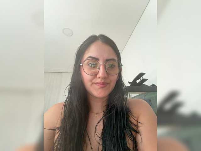 EvanShell1 live webcam show