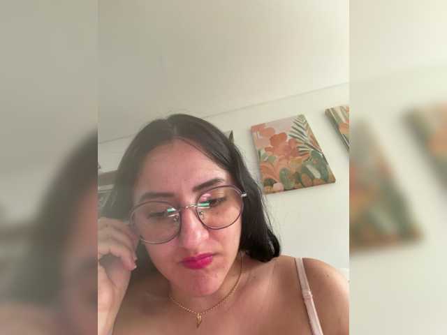 EvanShell1 live cam on BongaCams