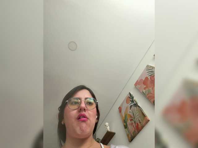 EvanShell1 live cam on BongaCams