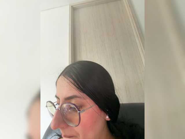 EvanShell1's BongaCams show and profile