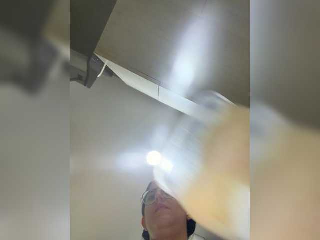 EvanShell1 live cam on BongaCams