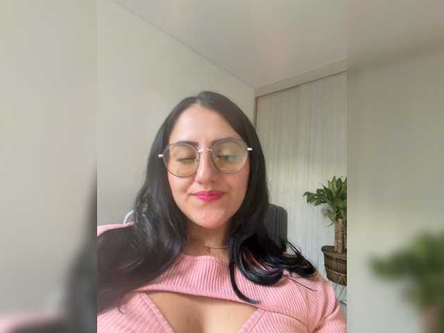 EvanShell1 live cam on BongaCams