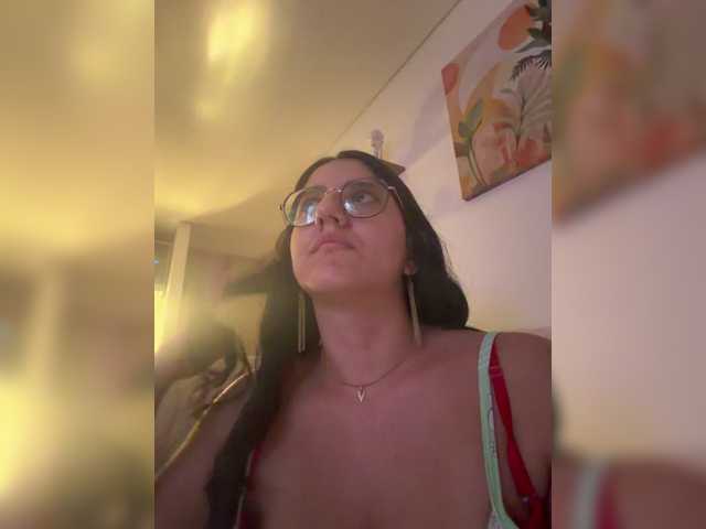 EvanShell1 live cam on BongaCams