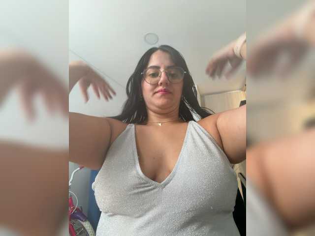 EvanShell1 live cam on BongaCams
