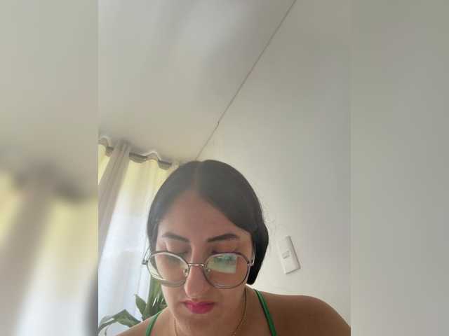 EvanShell1 live webcam show