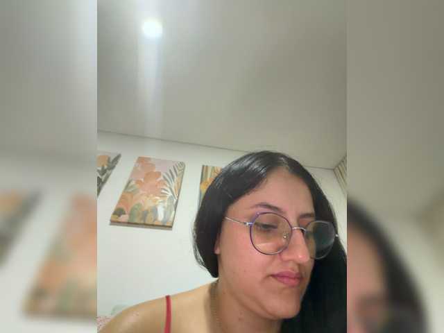 EvanShell1 live cam on BongaCams