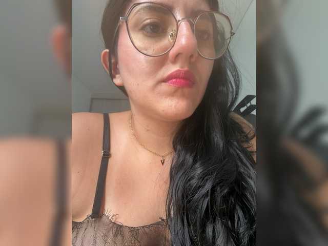 EvanShell1 live webcam show