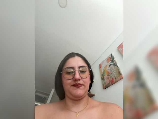 EvanShell1 live cam on BongaCams