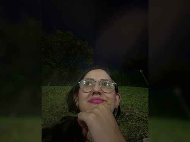 EvanShell1 live cam on BongaCams