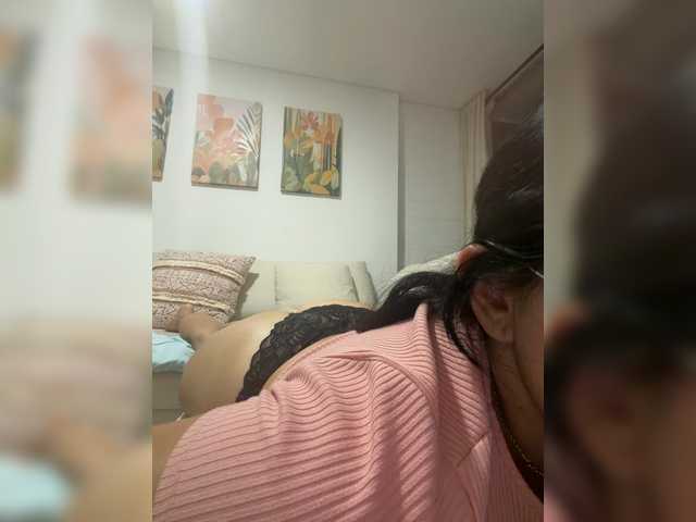 EvanShell1 live cam on BongaCams