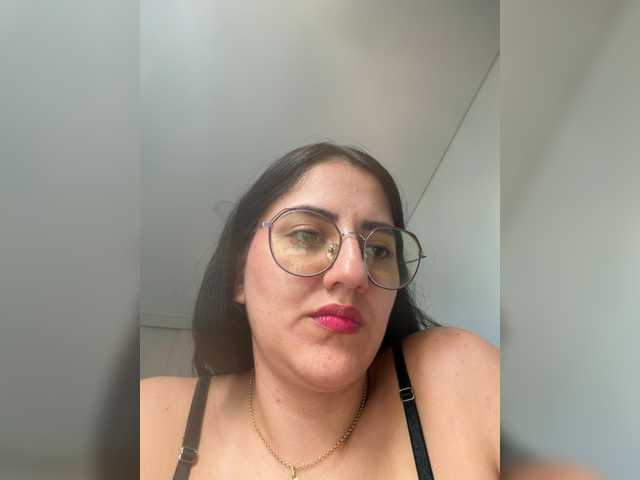 EvanShell1 live webcam show