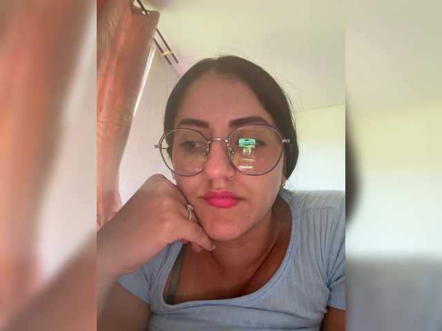 EvanShell1 live cam on BongaCams