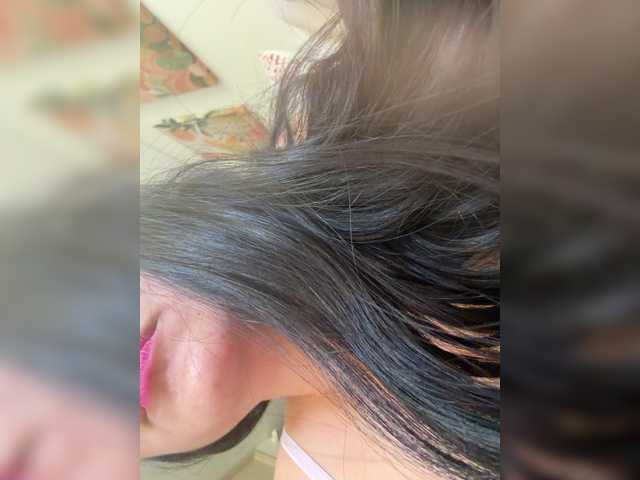 EvanShell1 live cam on BongaCams