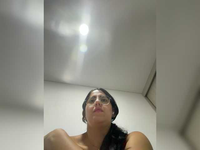 EvanShell1 live cam