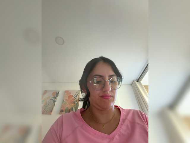 EvanShell1 live cam on BongaCams