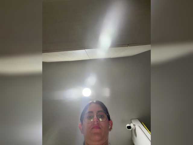 EvanShell1 live webcam show