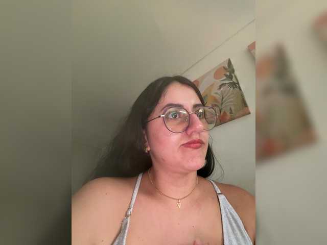 EvanShell1 live cam preview