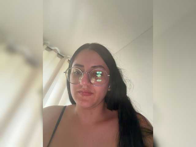 EvanShell1 live cam on BongaCams