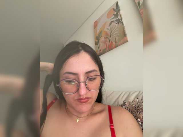 EvanShell1 live cam on BongaCams