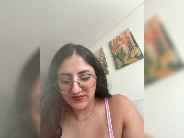 EvanShell1 live cam on BongaCams