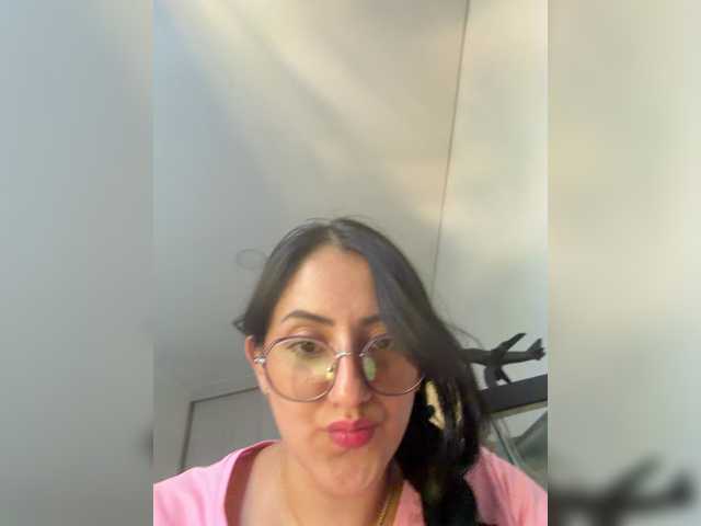 EvanShell1 live cam on BongaCams