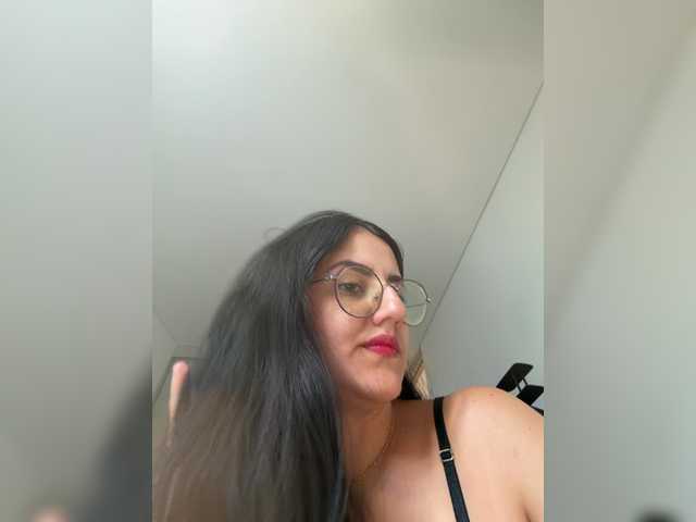 EvanShell1 live webcam show