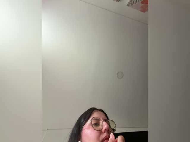 EvanShell1 live cam on BongaCams
