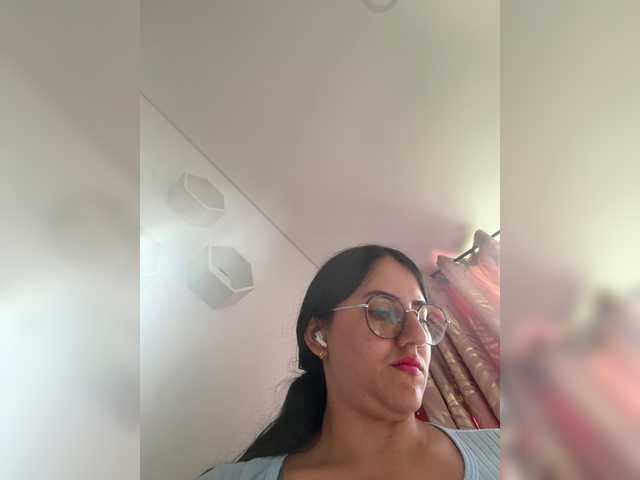 EvanShell1 live cam on BongaCams