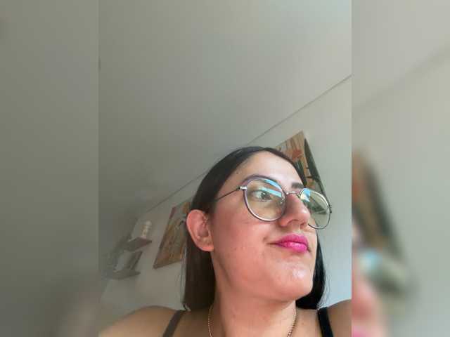 EvanShell1 live webcam show
