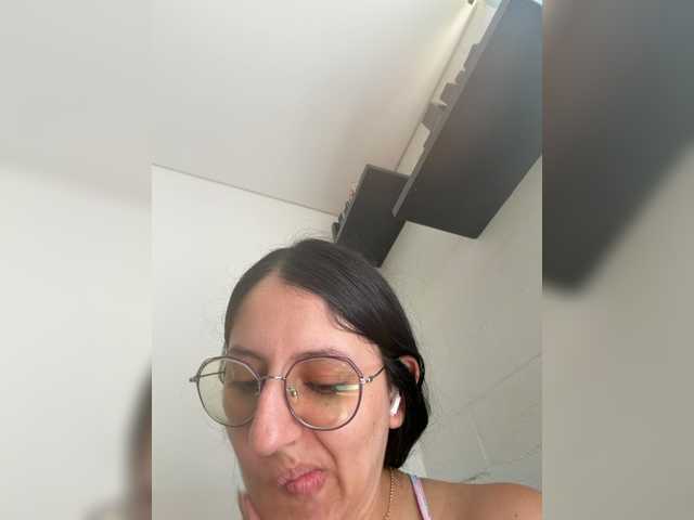 EvanShell1's BongaCams show and profile