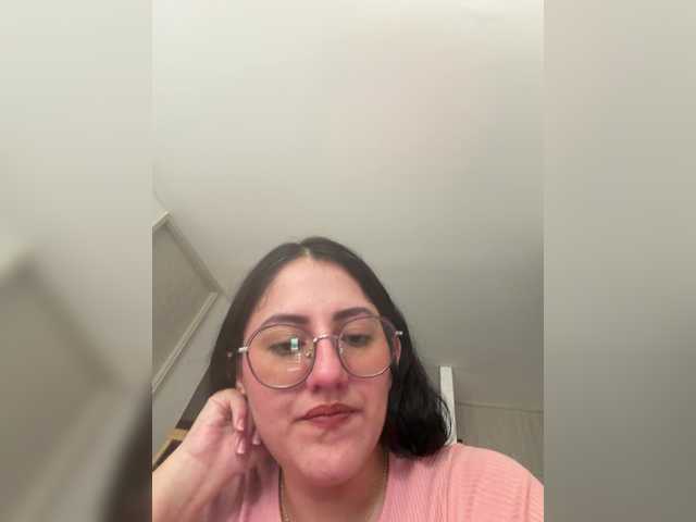 EvanShell1 live cam on BongaCams