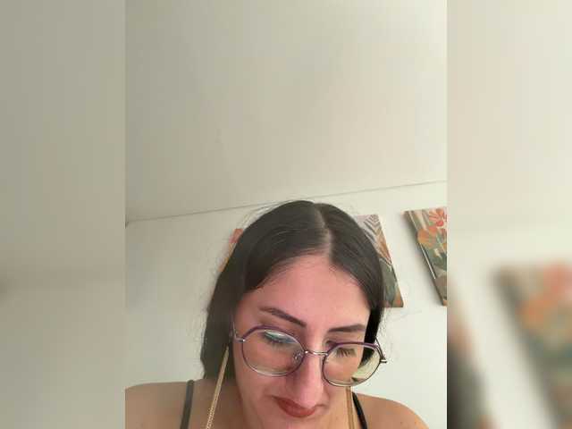 EvanShell1 live cam on BongaCams