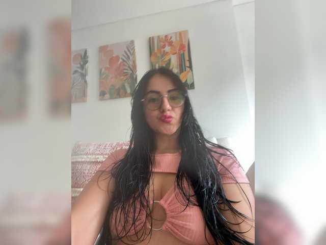 EvanShell1 live cam on BongaCams