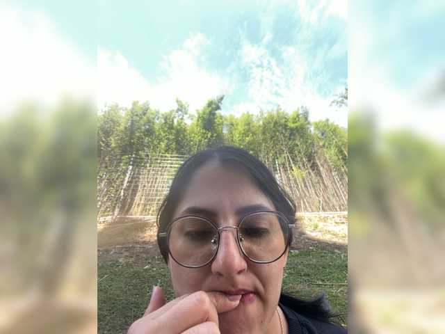 EvanShell1 live cam on BongaCams
