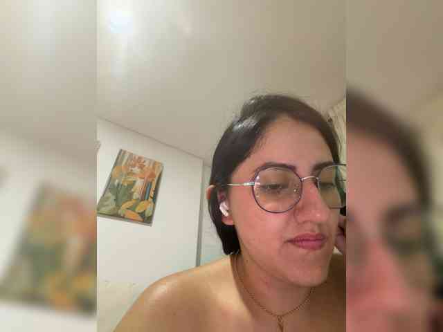 EvanShell1 Live Webcam on BongaCams