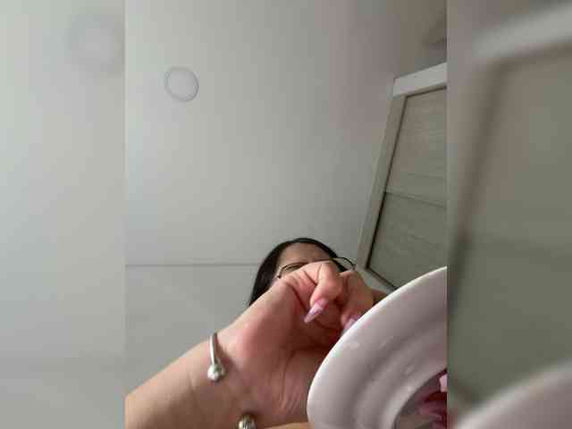 EvanShell1 webcam